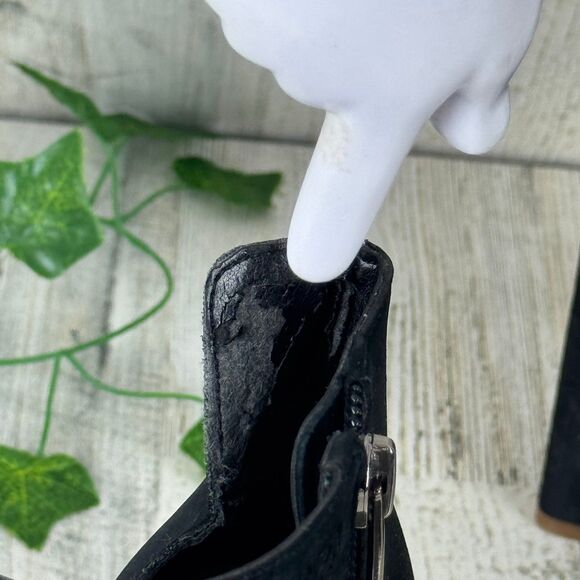 Vince Camuto Black Ankle Boots Nubuck Leather Perforated Pointed Toe Sz 6.5 M - Picture 7 of 10